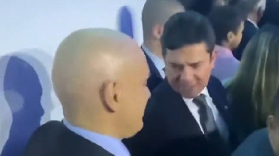 Sergio Moro e Alexandre de Moraes se encontraram em evento do PP