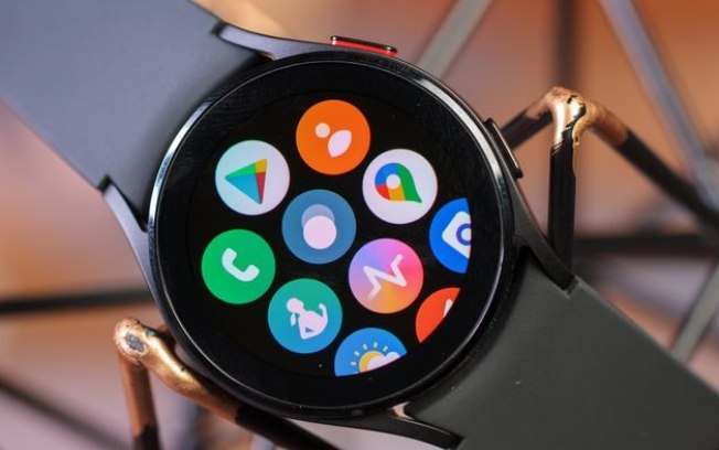 Galaxy Watch FE ganha imagens com provável visual e especificações