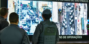SP: operação mira grupo suspeito de roubo e revenda de celulares