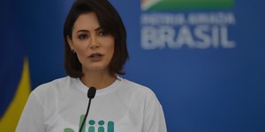Quem é Michelle Bolsonaro, candidata ao senado do DF pelo PL?