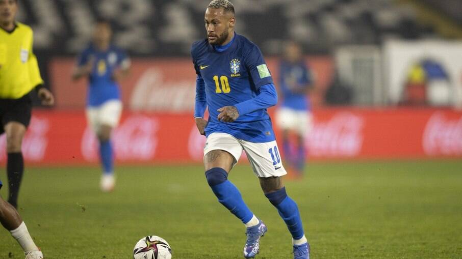 Neymar vem sendo criticado por sua forma física