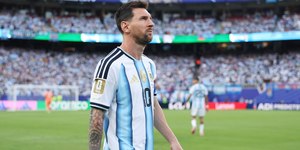 Empatado com Klose, Messi pode se isolar na artilharia de Copas