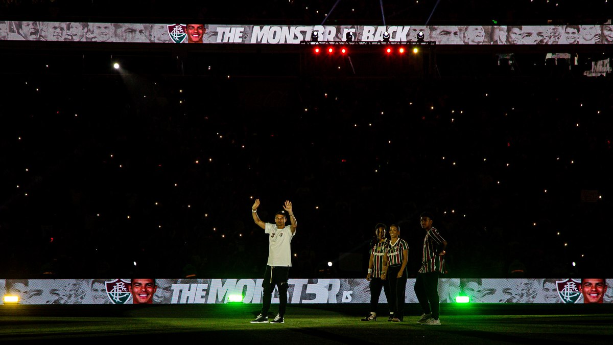A reapresentação de Thiago Silva em junho de 2024 encheu o Maracanã em dia sem jogo A reapresentação de Thiago Silva em junho de 2024 encheu o Maracanã em dia sem jogo