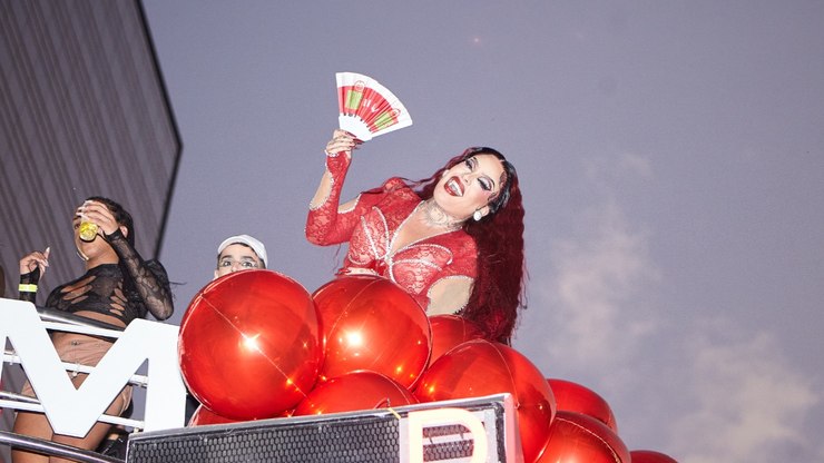 ParadaSP%20convida%20p%C3%BAblico%20a%20levar%20leques%20na%2029%C2%AA%20edi%C3%A7%C3%A3o%20do%20evento