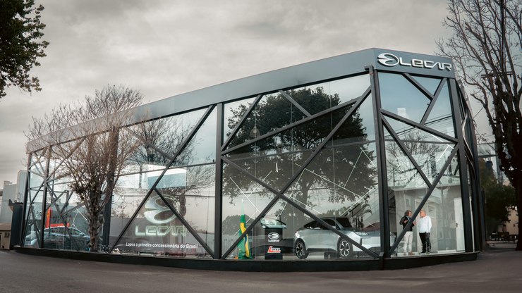 Lecar vai vender seus carros 0Km em lojas de seminovos