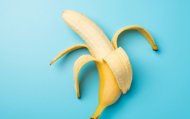 Hidratação com banana: 3 receitas para ficar com o cabelo macio e brilhoso