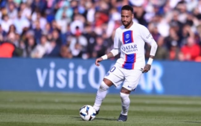 Técnico do PSG comenta sobre evolução de Neymar na temporada