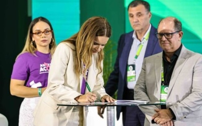 Unimed do Brasil formaliza parceria com Programa Antes Que Aconteça, com foco na prevenção da violência contra a mulher