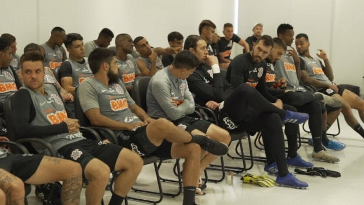 Corinthians recebeu quantia para 'liberar' bastidores à Rede Globo, Futebol