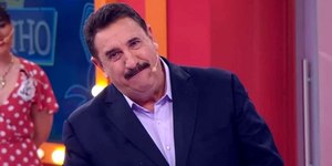 Ratinho posta foto rara com a mulher e se derrete: "Meu amor"