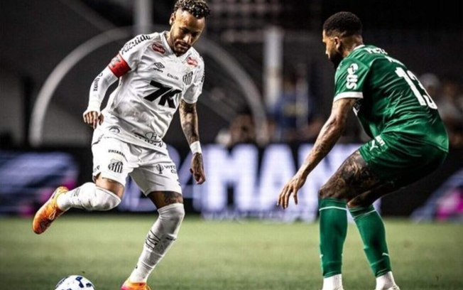 Neymar ainda não marcou em clássicos e desfalcou a equipe em 12 duelos contra rivais Neymar ainda não marcou em clássicos e desfalcou a equipe em 12 duelos contra rivais