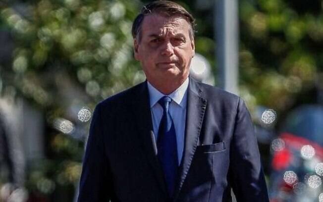 O presidente Jair Bolsonaro (PSL) também apostou na Mega-Sena deste sábado (27), que sorteará R$ 105 milhões