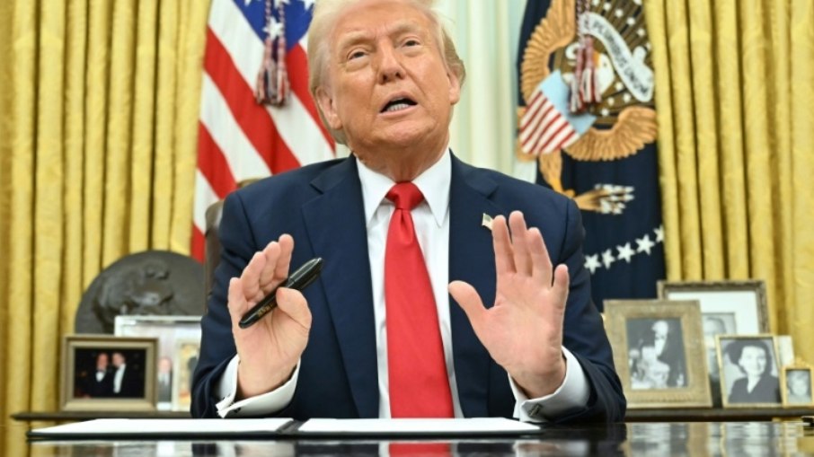 O presidente dos Estados Unidos elogiou o líder chinês O presidente dos Estados Unidos elogiou o líder chinês
