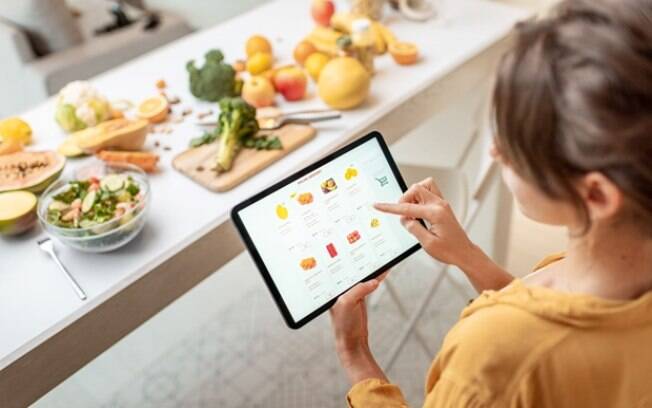 Hábitos de consumo mudam na pandemia e delivery de supermercado cresce