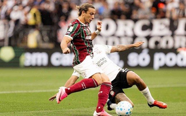 Sem as copas, Fernando Diniz mira escapar do rebaixamento
