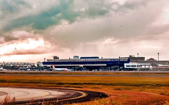 Principal aeroporto do RS fica fechado até setembro devido a enchentes