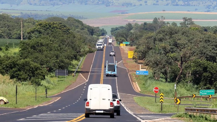 Trechos atualmente administrados pela Renovias e DER Trechos atualmente administrados pela Renovias e DER