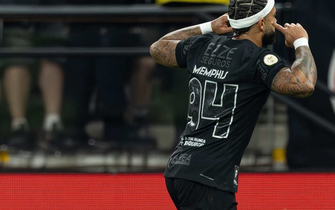 Yuri Alberto foi artilheiro do Brasileirão de 2024 com 15 gols Yuri Alberto foi artilheiro do Brasileirão de 2024 com 15 gols