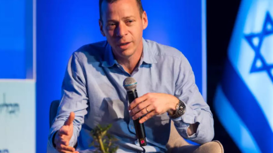 O jornalista israelense Amit Segal