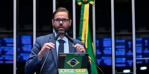 Senado aprova validade de até 180 dias para pedidos de exames