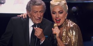 Cantor com Alzheimer fez história ao lado de Lady Gaga
