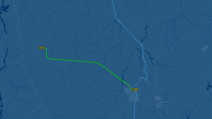 Avião com 15 pessoas desaparece no norte da Colômbia