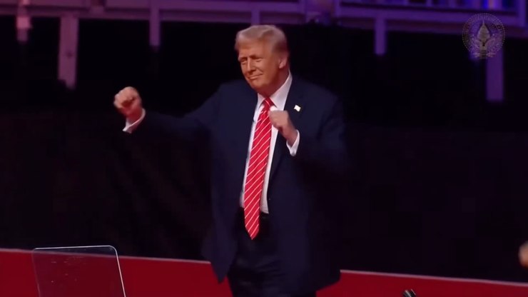 EUA e Japão firmam acordo com tarifas de 15%, diz Trump