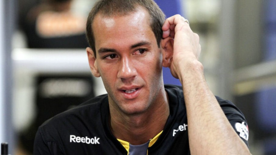 Rodrigo Souto ficou apenas por uma temporada e meia no São Paulo Rodrigo Souto ficou apenas por uma temporada e meia no São Paulo