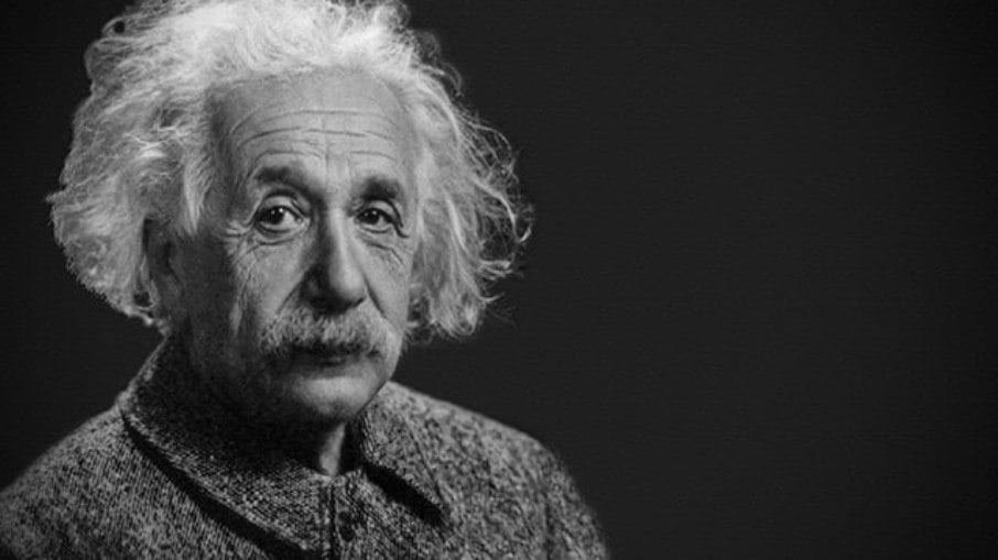 A perspectiva religiosa de Einstein: entre a ciência e a teologia naturalista