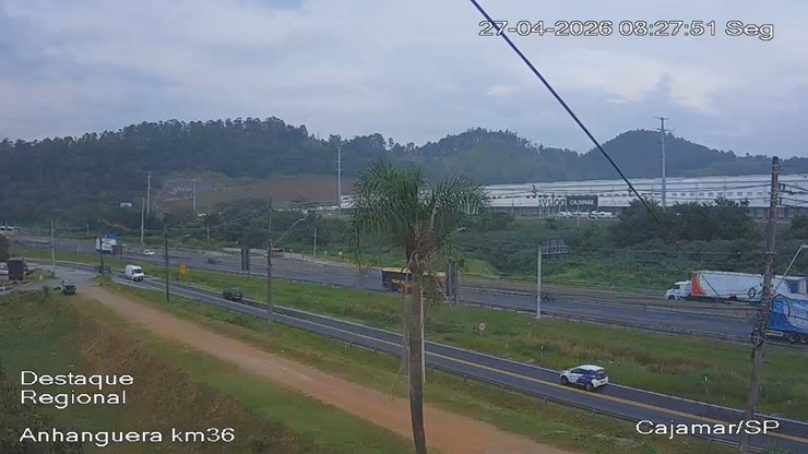 Batida na Anhanguera trava trânsito no acesso a São Paulo