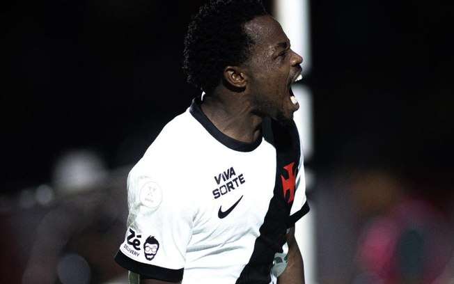 Adson será um dos poupados na Copa Sul-Americana