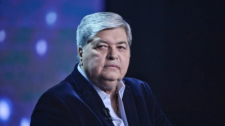 Jos%C3%A9%20Luiz%20Datena%20passa%20por%20cirurgia%20card%C3%ADaca%20em%20S%C3%A3o%20Paulo