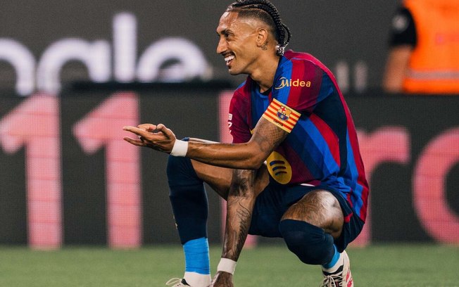 Yamal durante a partida entre Barcelona e Athletic Bilbao 