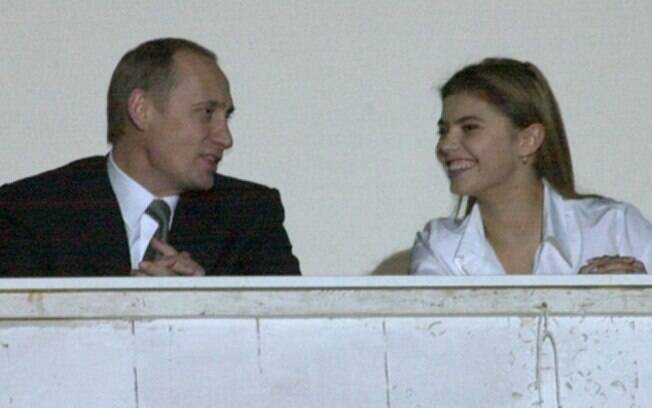 Conheça a história de Alina Kabaeva, ex-ginasta que é apontada como amante de Putin