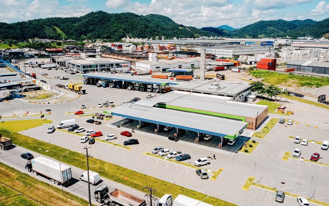 Rede SIM abre a primeira unidade temática da marca em SC