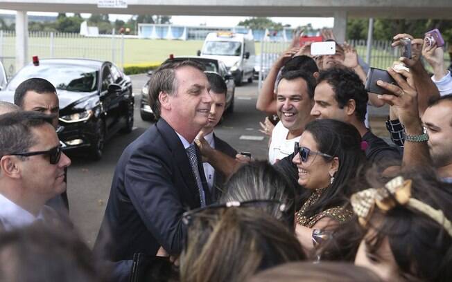 Apoiadores de Bolsonaro prometem manifestação pró-governo no próximo dia 26