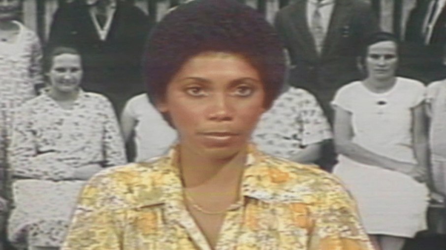 Maura Miranda, 1ª apresentadora de TV negra do ES, morre aos 72 anos