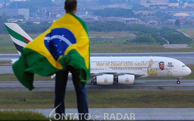 Emirates, que revolucionou a aviação mundial, completa 35 anos