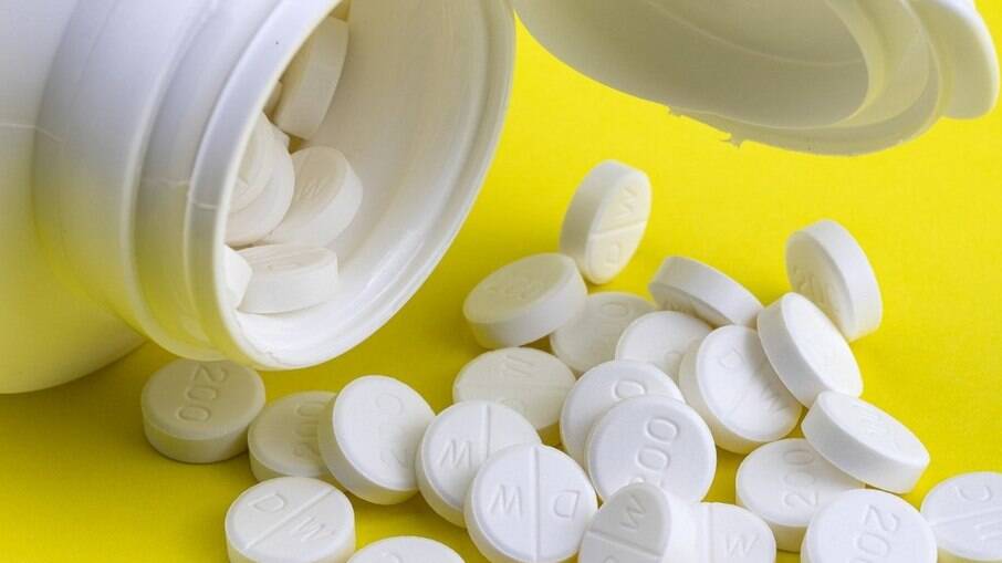 Saúde aprova incorporação do 1º medicamento contra Covid-19 no SUS