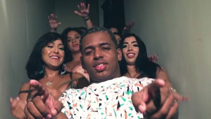 Só Surubinha de Leve: após polêmica, Mc Diguinho lança clipe editado às pressas