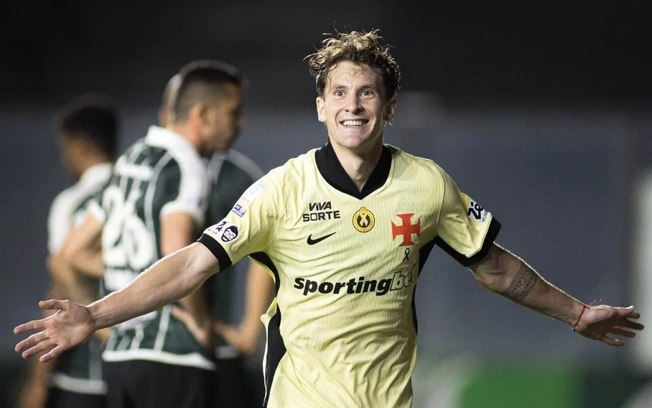 Vasco saiu da zona de rebaixamento e reduziu o risco de queda Vasco saiu da zona de rebaixamento e reduziu o risco de queda