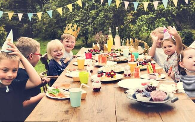 Festas infantis para infecção proposital da Covid-19, preocupam autoridades