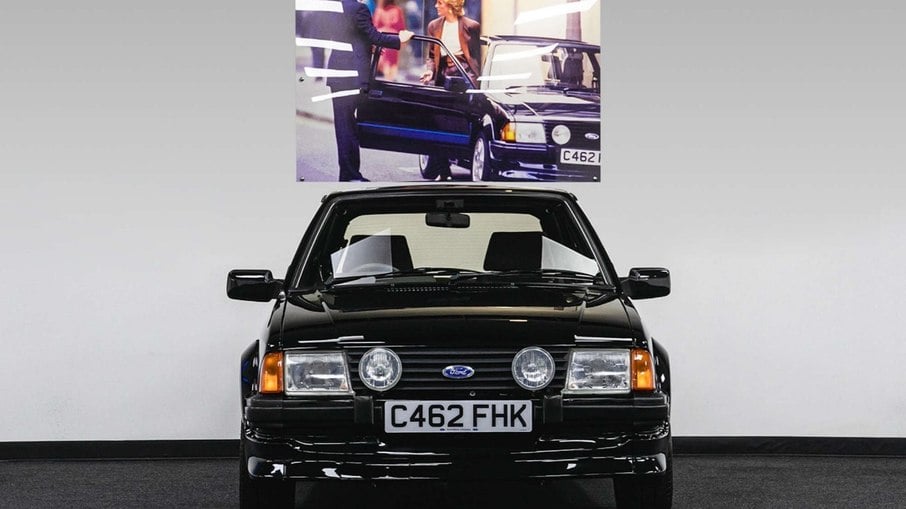 Escort RS Turbo da Princesa Diana brilhou em leilão, sendo arrematado pelo equivalente a R$ 4,3 milhões