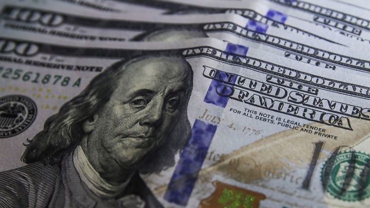 Dólar sobe e Ibovespa reage em meio a cautela global e incertezas fiscais