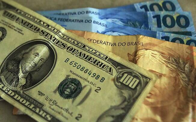 Dólar comercial subiu nesta quinta-feira mesmo após a venda pelo Banco Central de um lote de US$ 550 milhões das reservas internacionais