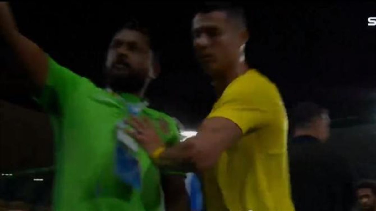 Cristiano Ronaldo 'explode' em jogo do Al Nassr