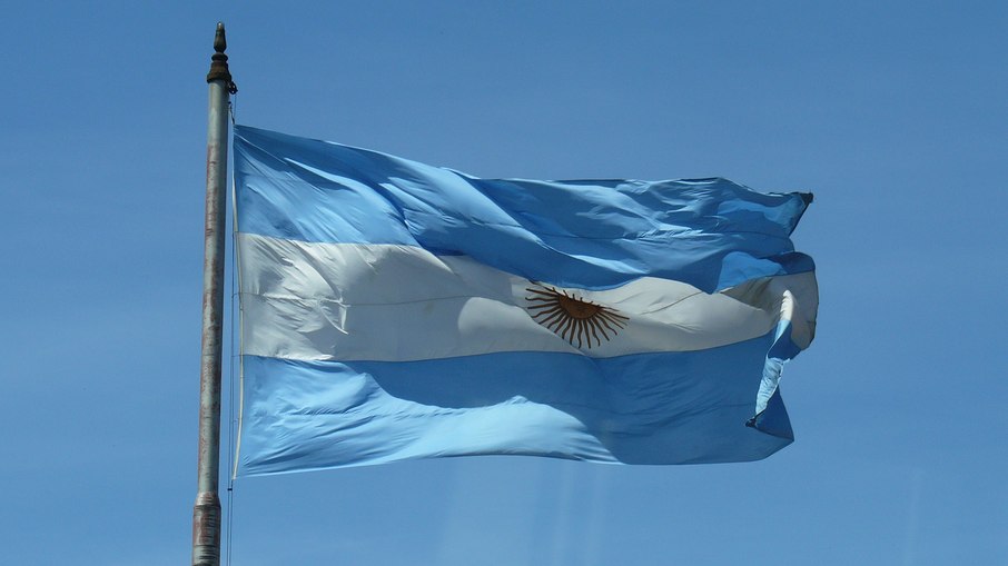 Argentina fecha 2023 com inflação de 211%, maior do que a da Venezuela