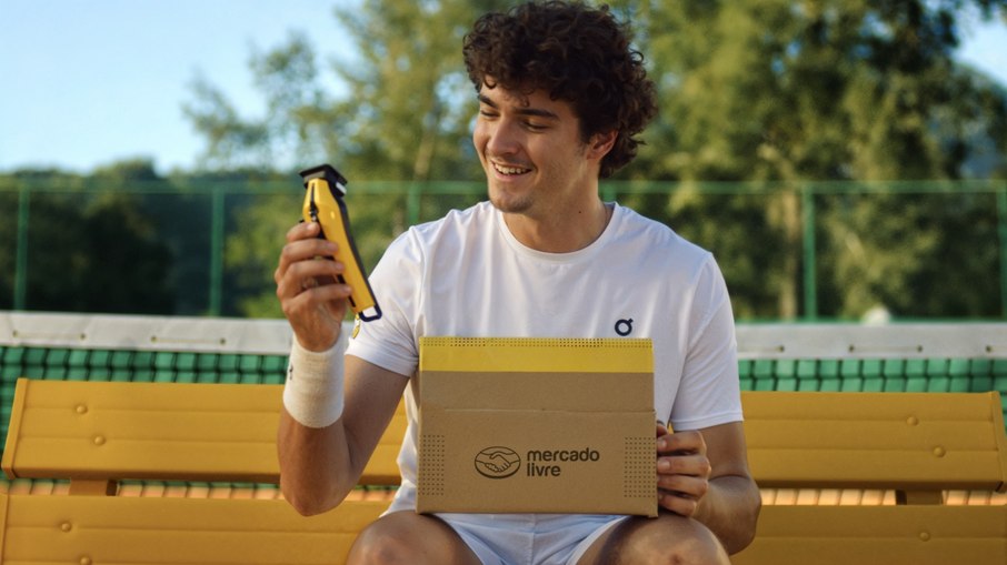 João Fonseca viralizou com promessa de raspar a cabeça após o título do ATP 500 da Basileia