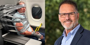 Viajante preso com fita adesiva em avião é demitido após confusão