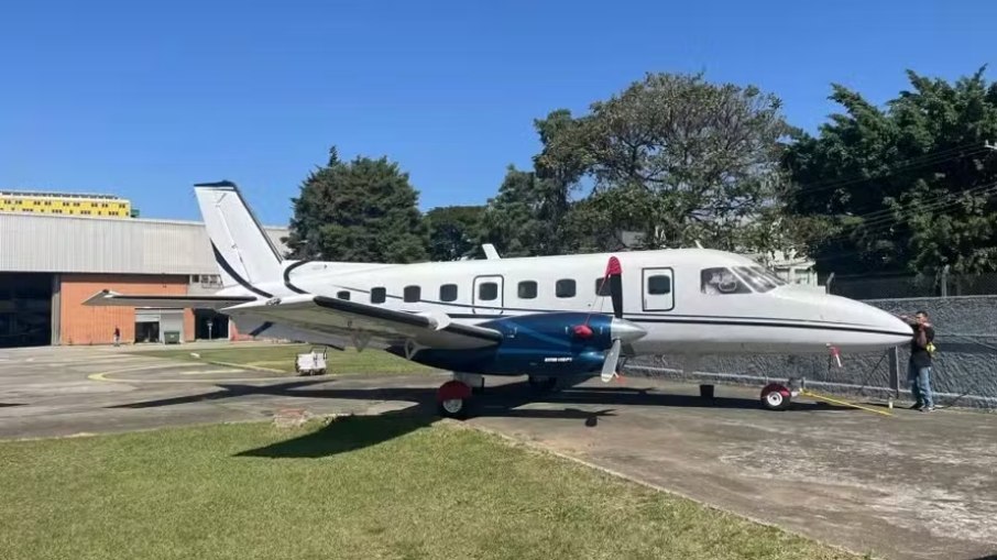 Polícia de São Paulo apreende avião do PCC avaliado em R$ 5 milhões que era usado para transporte de droga